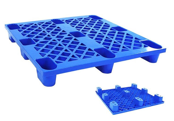 Nine Corners Grid Plastic Pallet